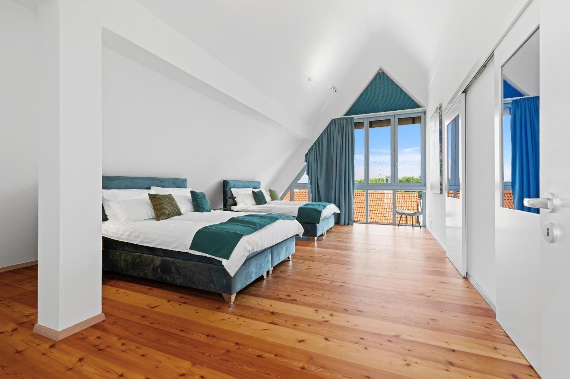 Helloflats - Luxus-Penthouse - Balkon - Parking - Zentrum - Therme - Naehe Flughafen Muc エルディング エクステリア 写真